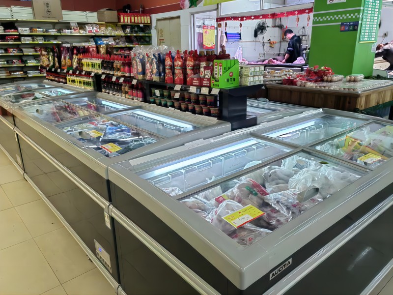 天惠超市清扬店换新冰箱，打造更优质购物体验